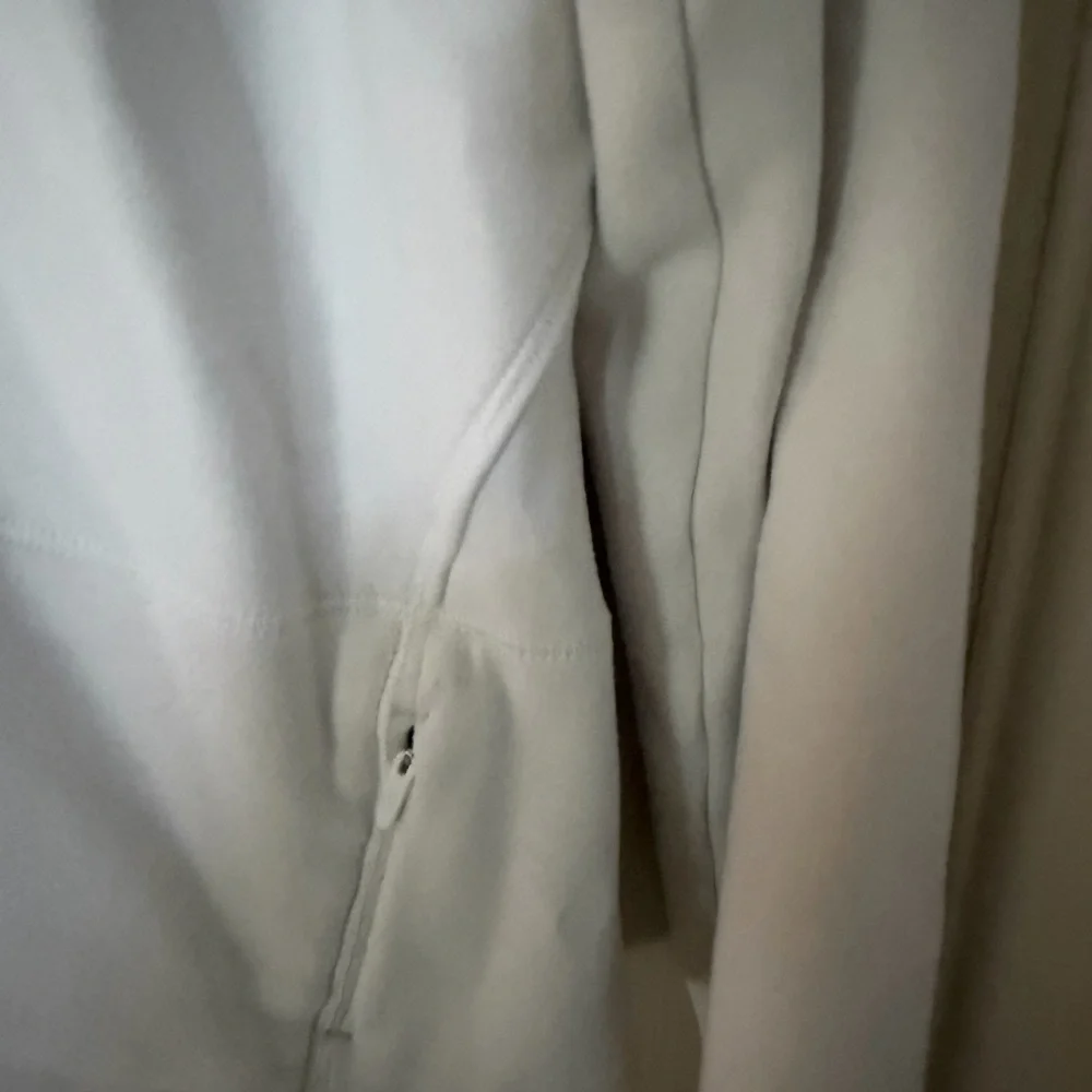 lululemon athletica lightweight white